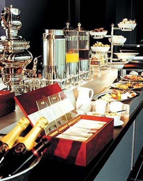 Kult Hotel Ingolstadt Restoran fotoğraf